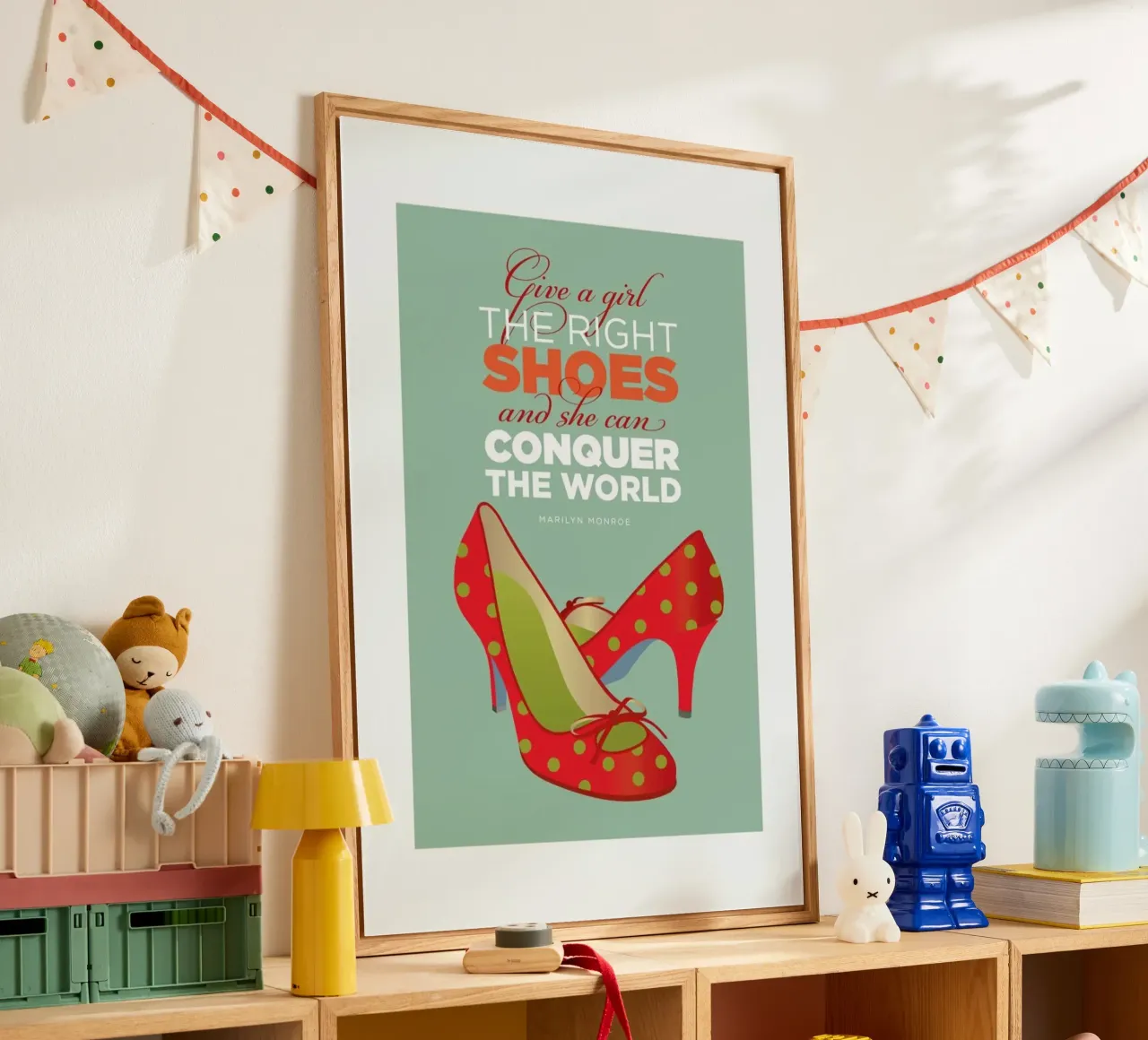 Monroe Shoes plexiglass da Visual Philosophy