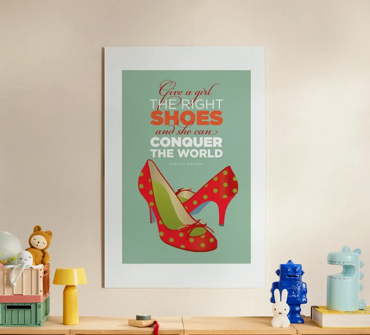 Monroe Shoes plexiglass da Visual Philosophy