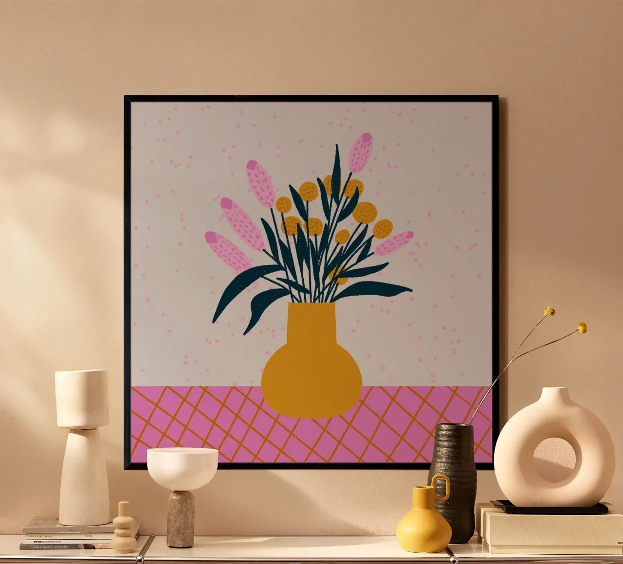 Vaso floreale astratto - rosa e giallo poster con telaio in plastica da Wackapacka