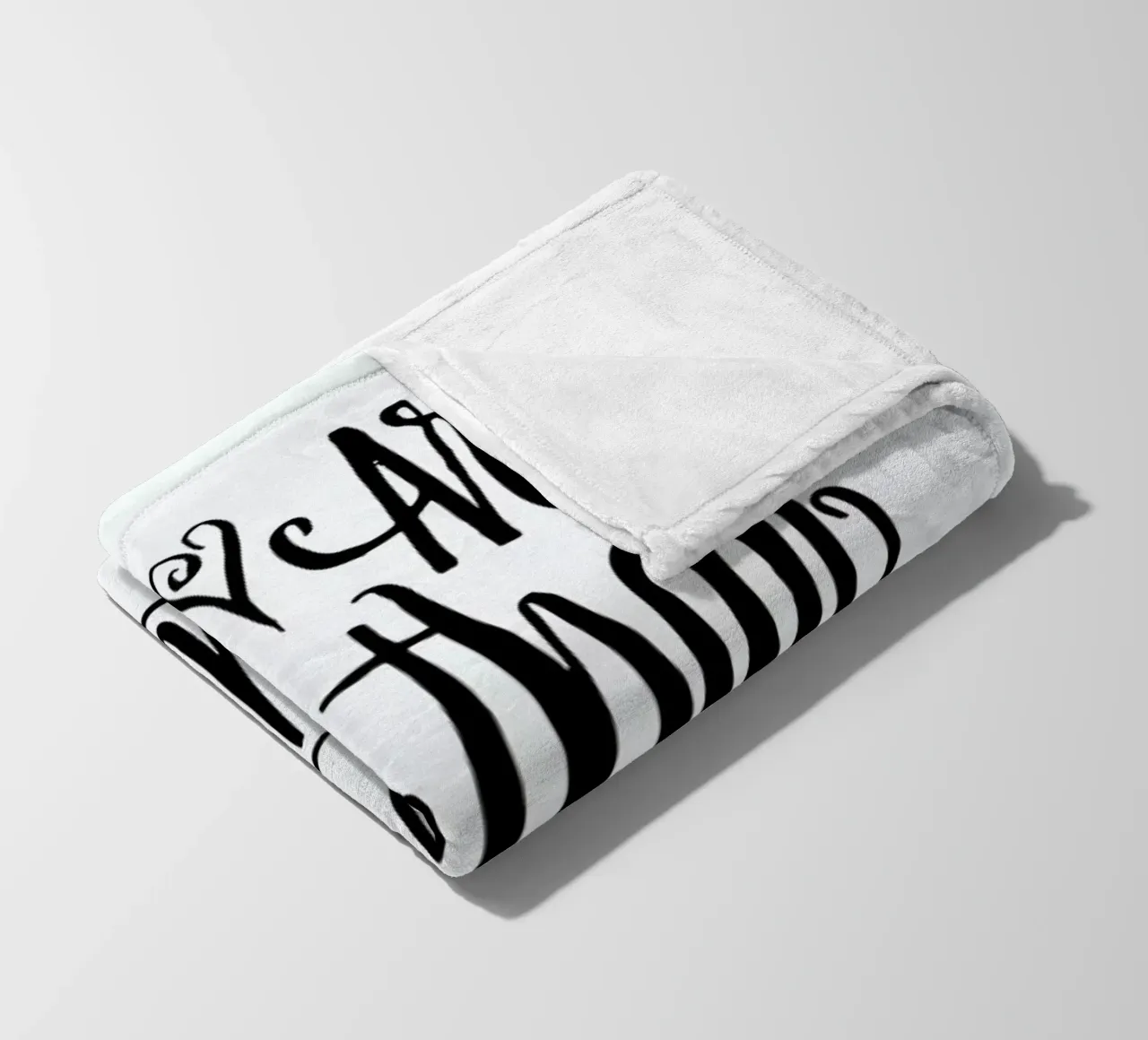 You Are More Than Beautiful coperta in pile da Honeymoon Hotel