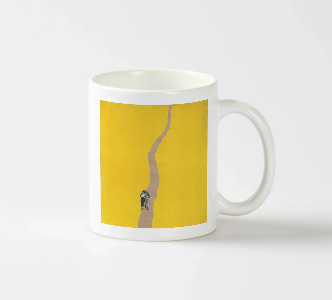 Couple torn path ceramic mug by Carlos Quitério