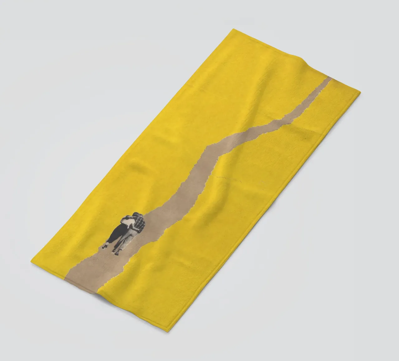 Couple torn path telo mare da Carlos Quitério