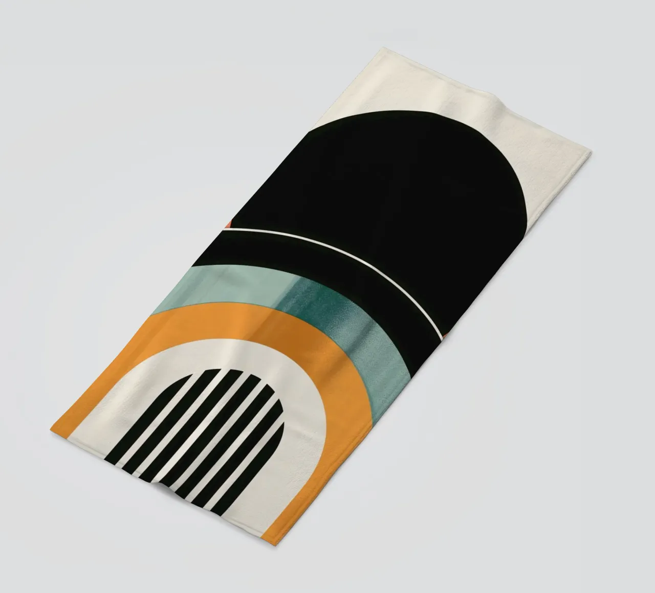 Design geometrico retrò telo mare da Whole©