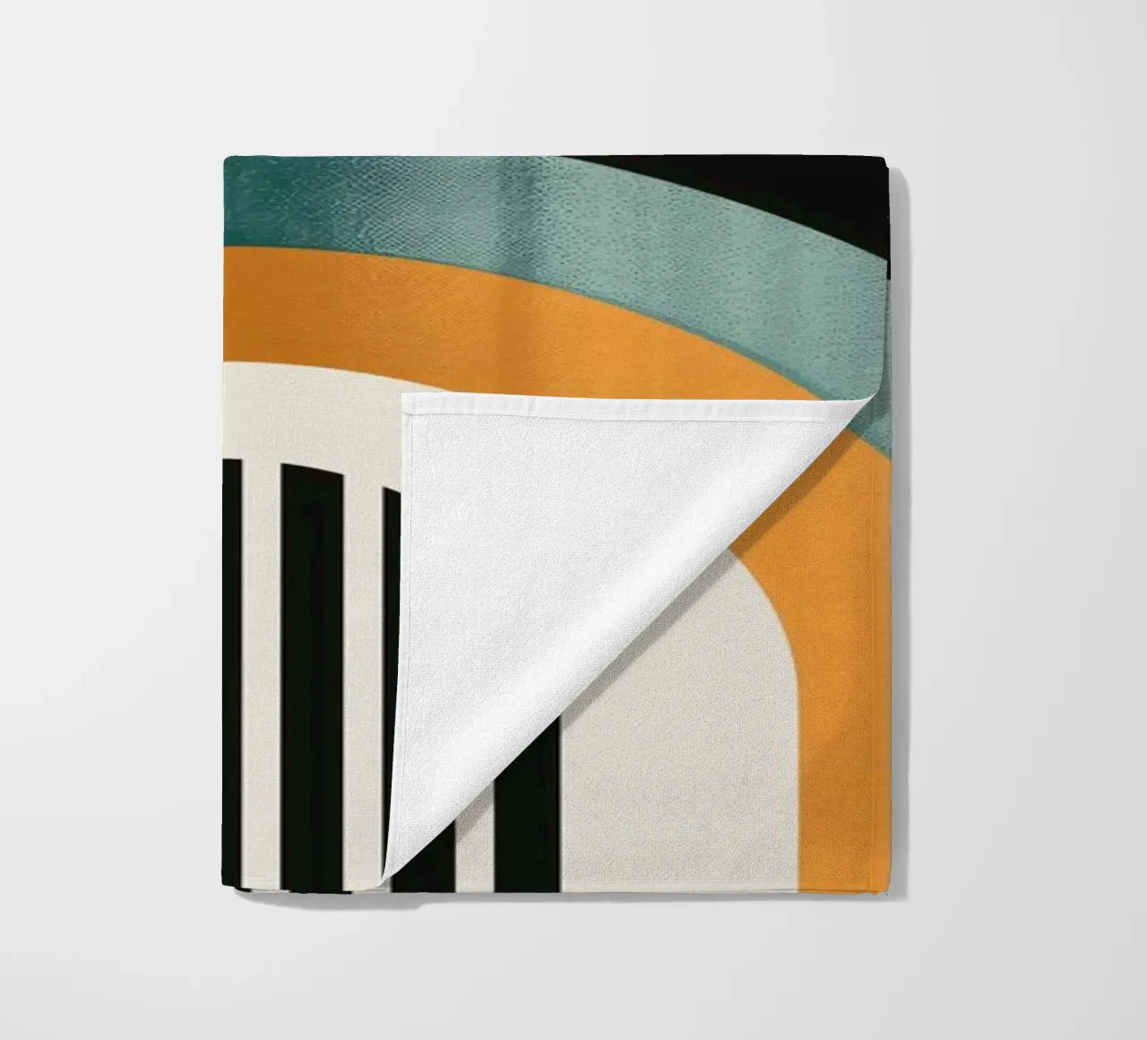 Design geometrico retrò telo mare da Whole©