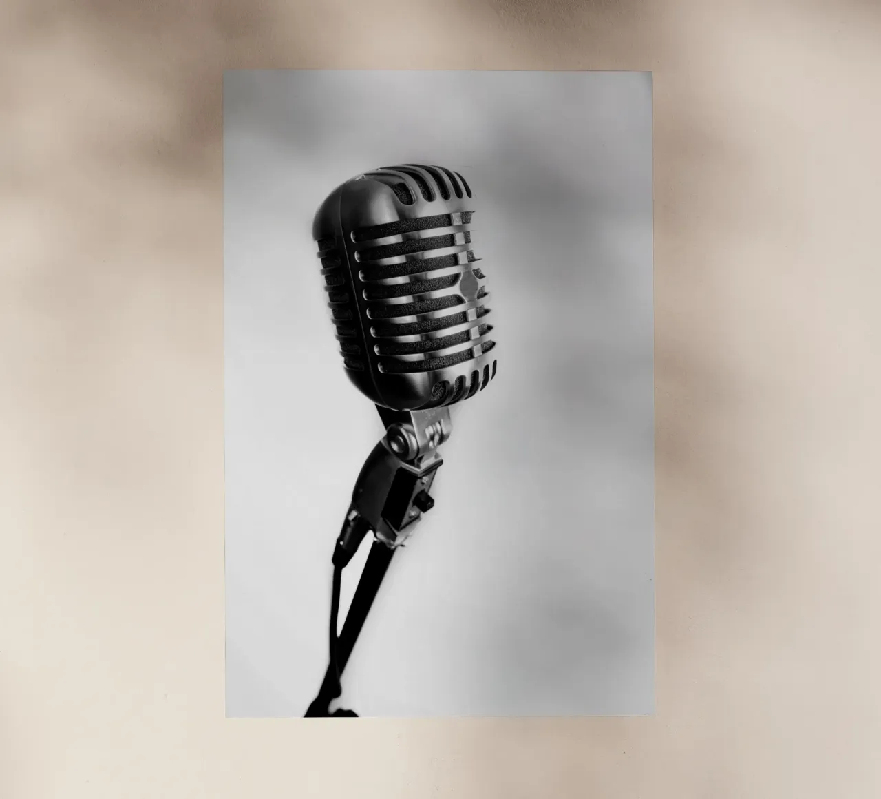 Microfono classico pellicola backlit da anderm