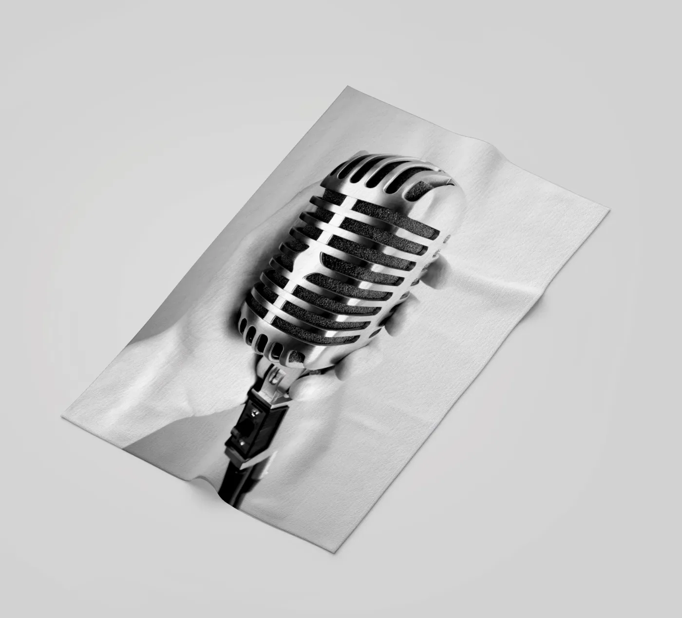 Klassisches Mikrofon Strandtuch von anderm