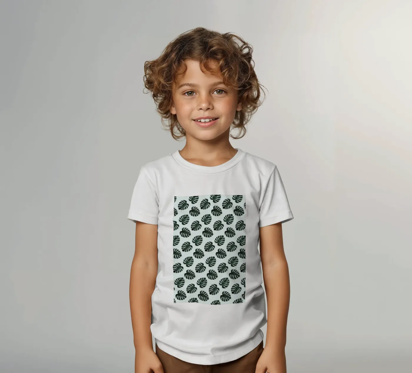Monstera Pattern t-shirt bambini da Karin Bijlsma