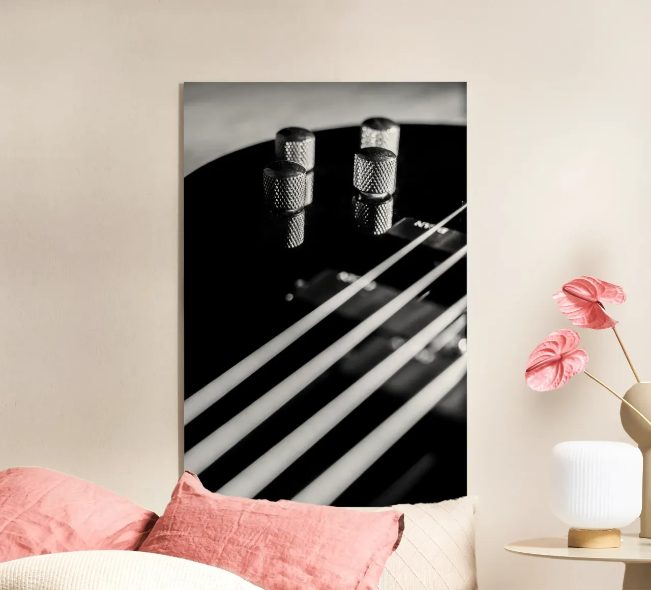 Guitare basse noire plexiglas de anderm