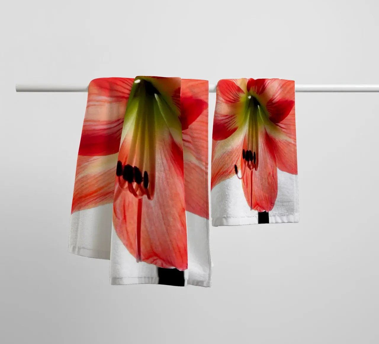 Amaryllis rosso asciugamano da bagno da anderm