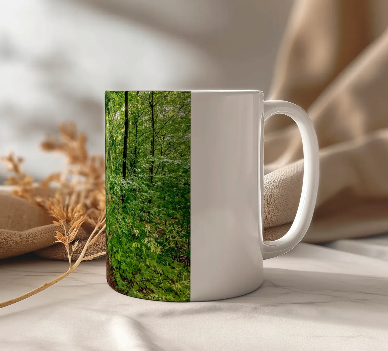 Foresta dopo la pioggia tazza in ceramica da anderm