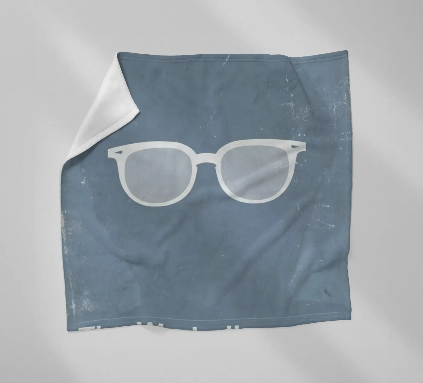 Framework Warhol coperta in pile da Moxy Creative House