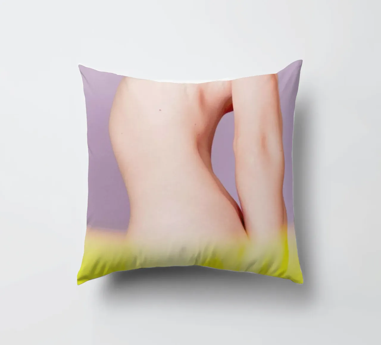 Hide Away Tree House 5 cuscino da Paul Aidan Perry