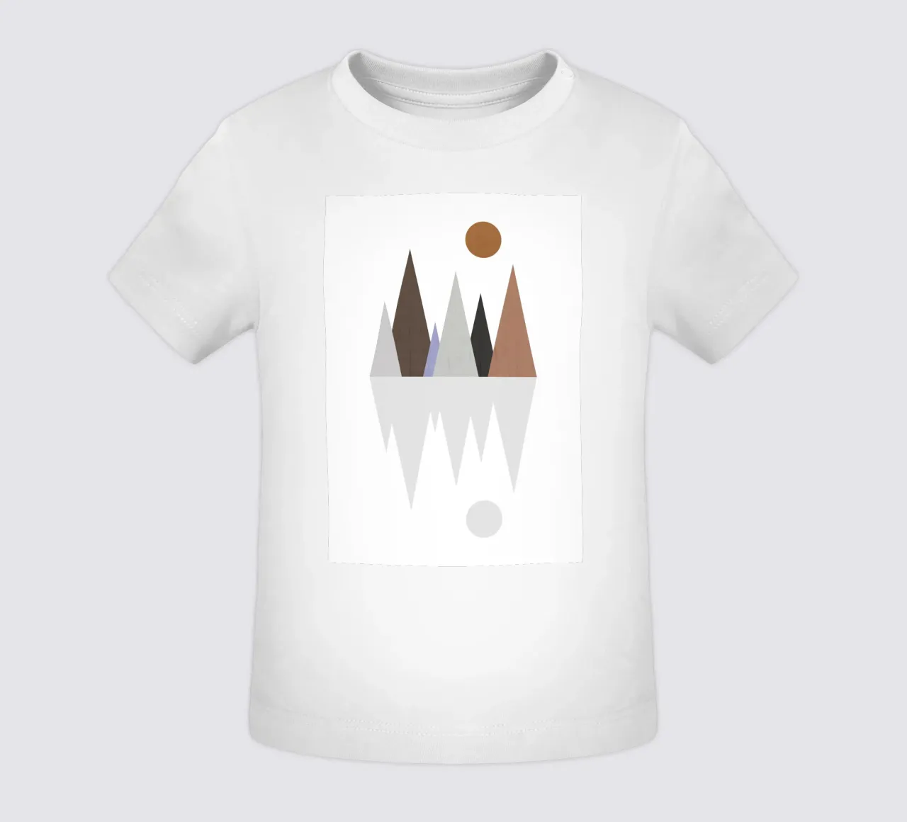 Minimalist landscape with inverted reflection maglietta neonato da LisaArtes