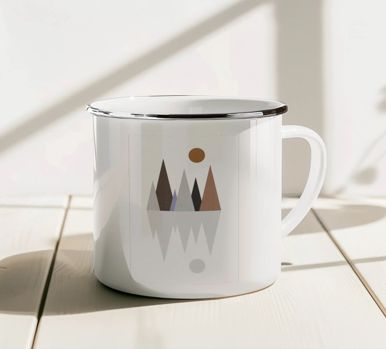 Minimalist landscape with inverted reflection tazza in smalto da LisaArtes