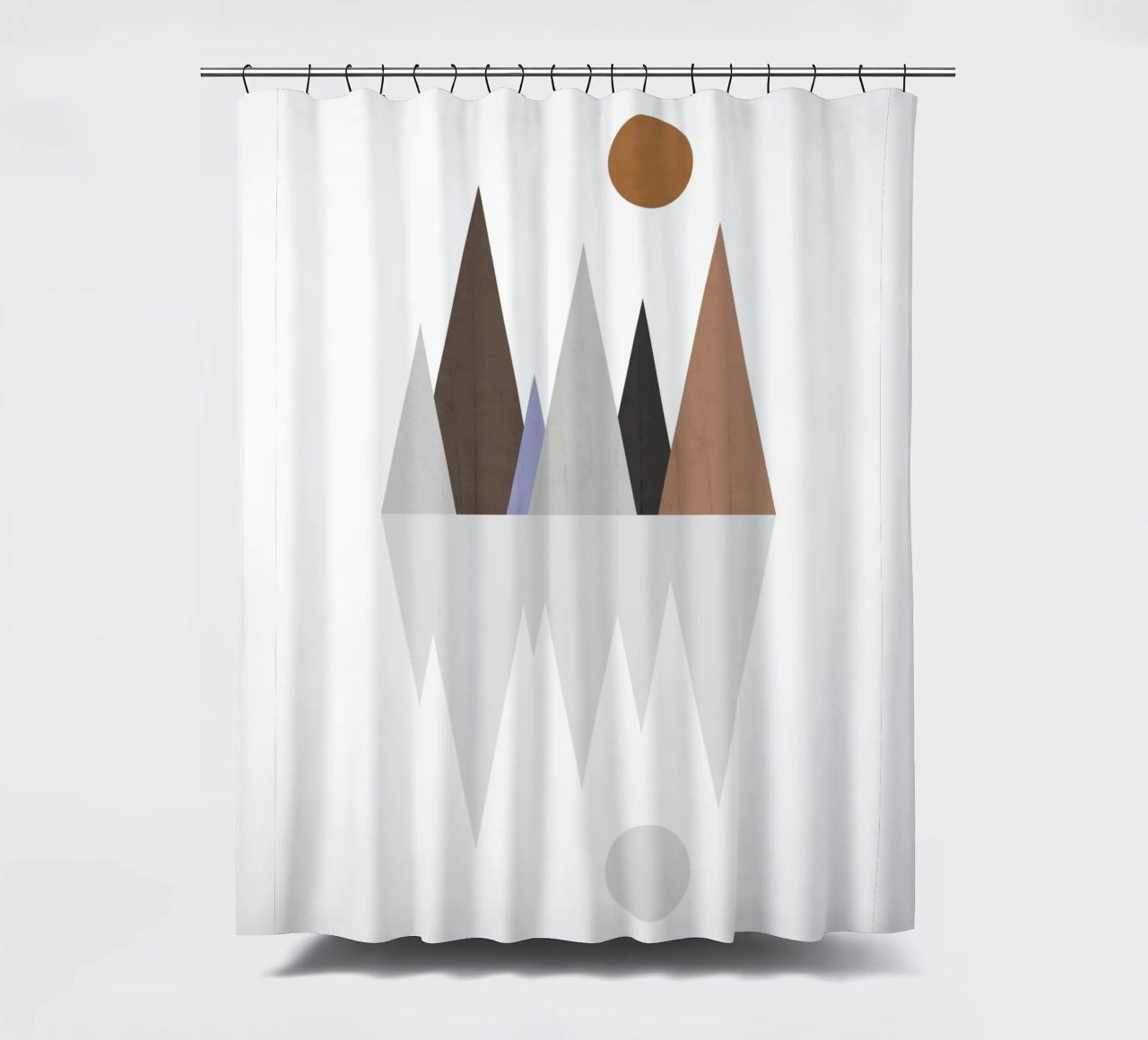 Minimalist landscape with inverted reflection tenda da doccia da LisaArtes
