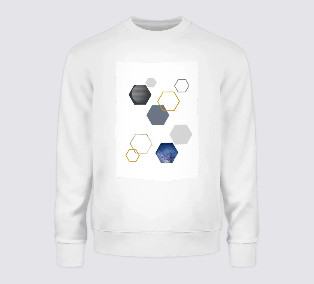 Hexagonal shapes and planet sweatshirt van LisaArtes
