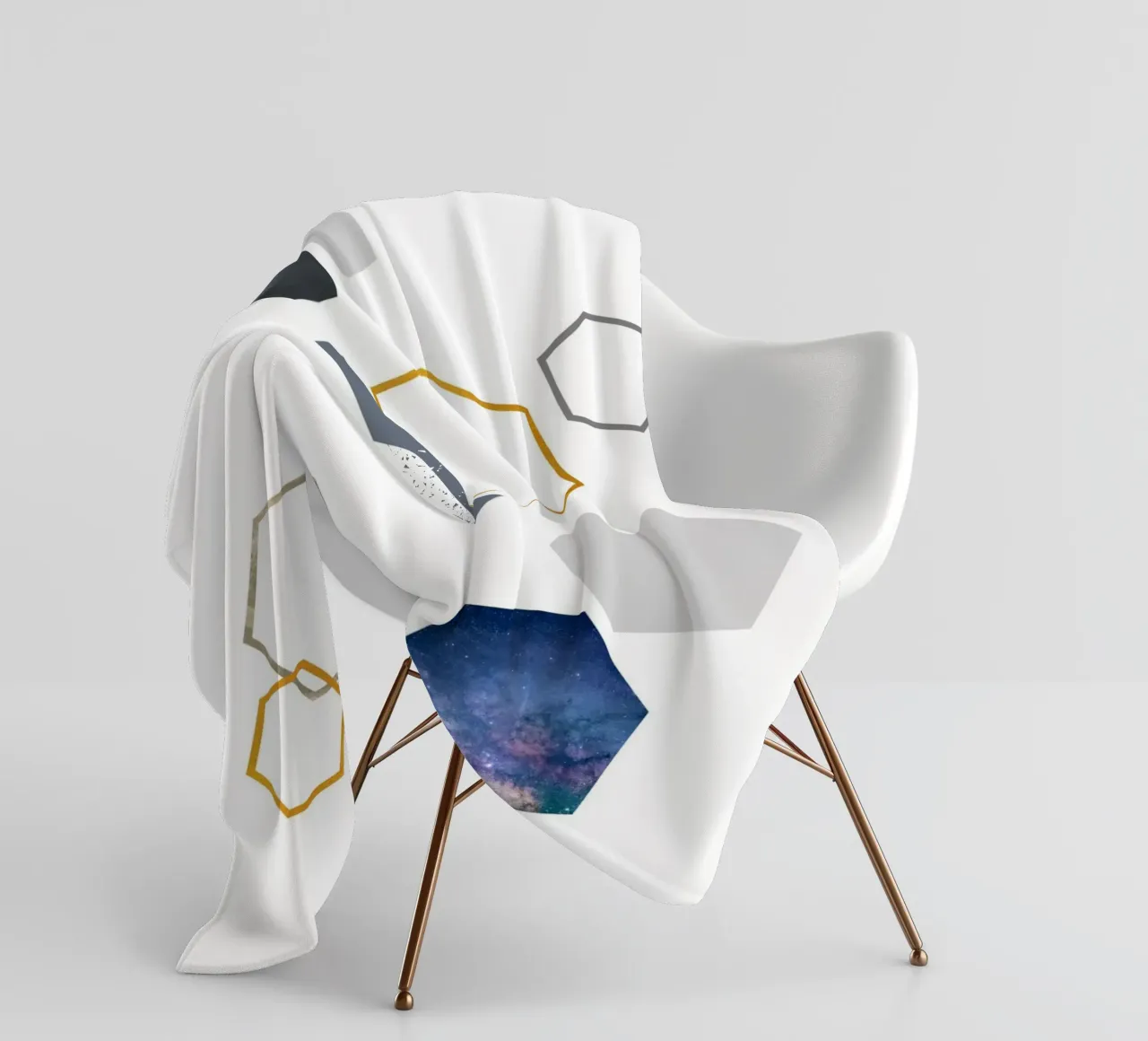 Hexagonal shapes and planet coperta in pile da LisaArtes