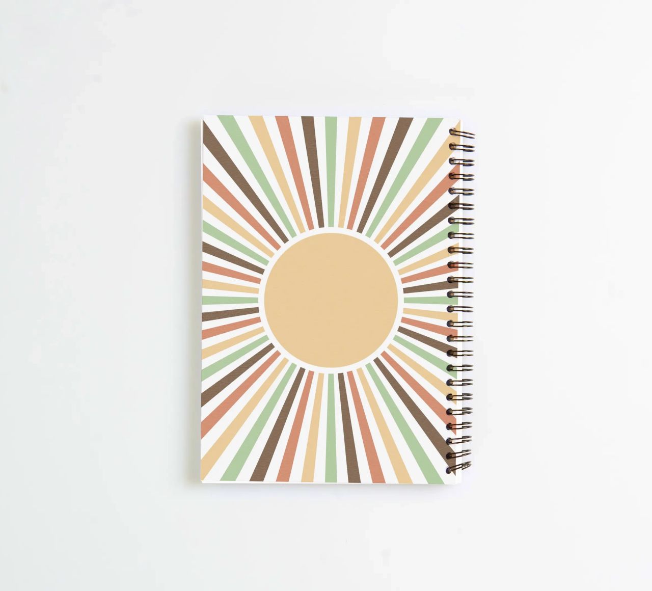 Radiating lines creating a sunburst effect diario ad anelli da LisaArtes