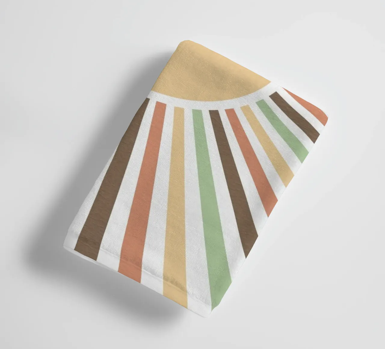 Radiating lines creating a sunburst effect serviette de bain de LisaArtes