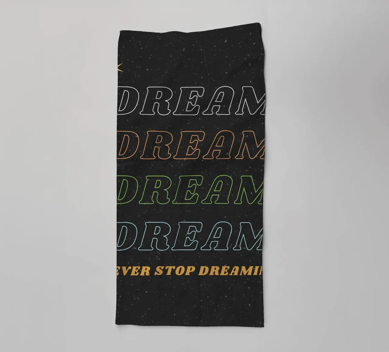 Never Stop Dreaming asciugamano da bagno da Dreamer10