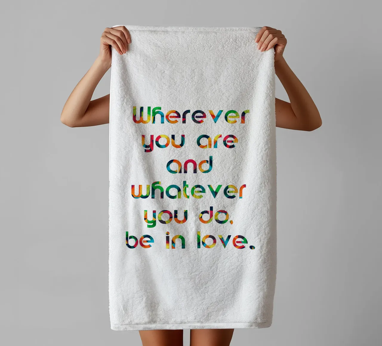 Rumi Zitat über Liebe Handtuch von lovely lines