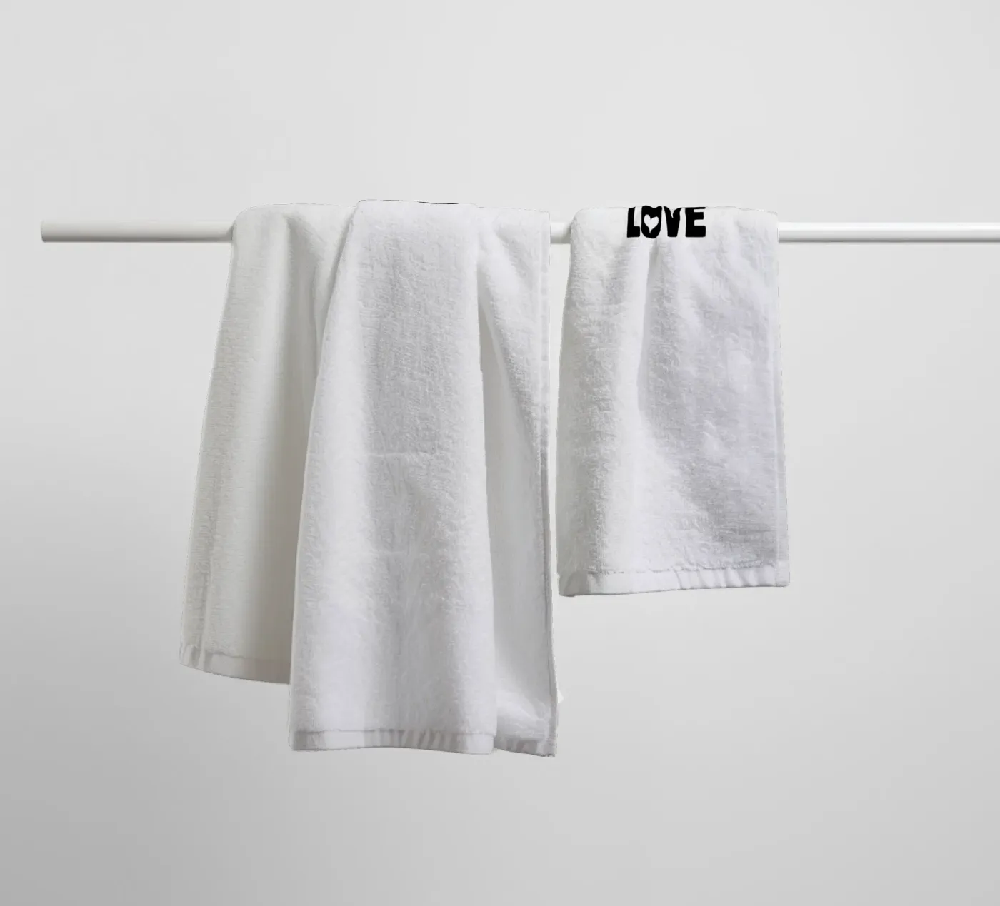 Love badhanddoek van Studio One