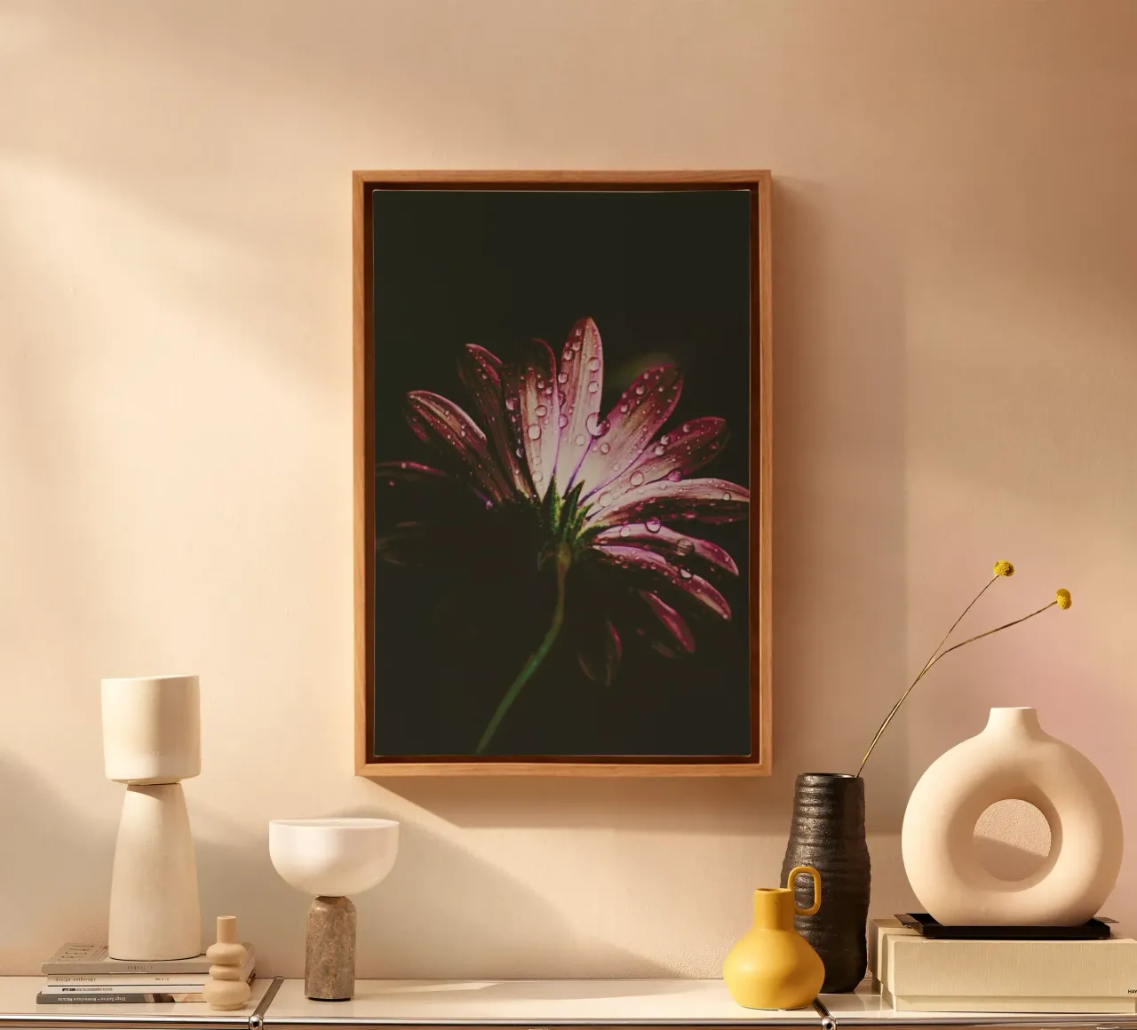 Bloem - Moody Floral canvas met Baklijst van Ingrid Beddoes