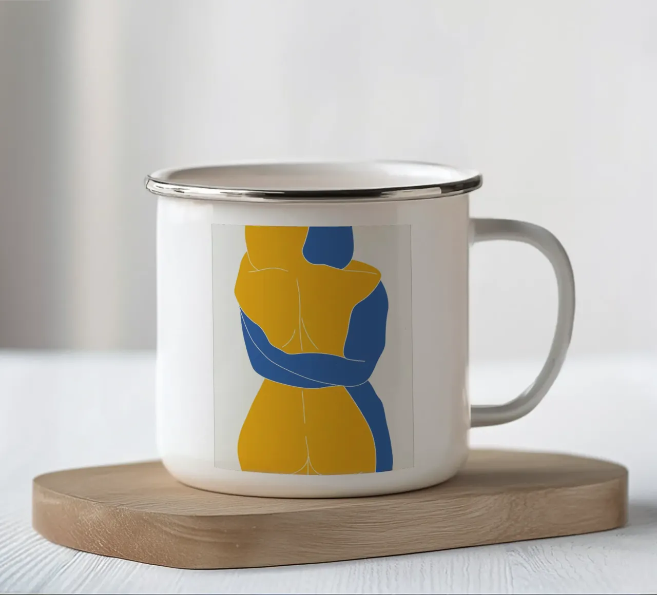 Abbraccio di colori tazza in smalto da Urban Art Draw