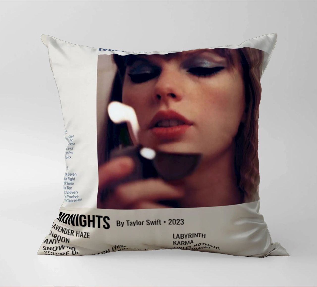 MIDNIGHTS By Taylor Swift - 2023 cuscino da SoundStudio