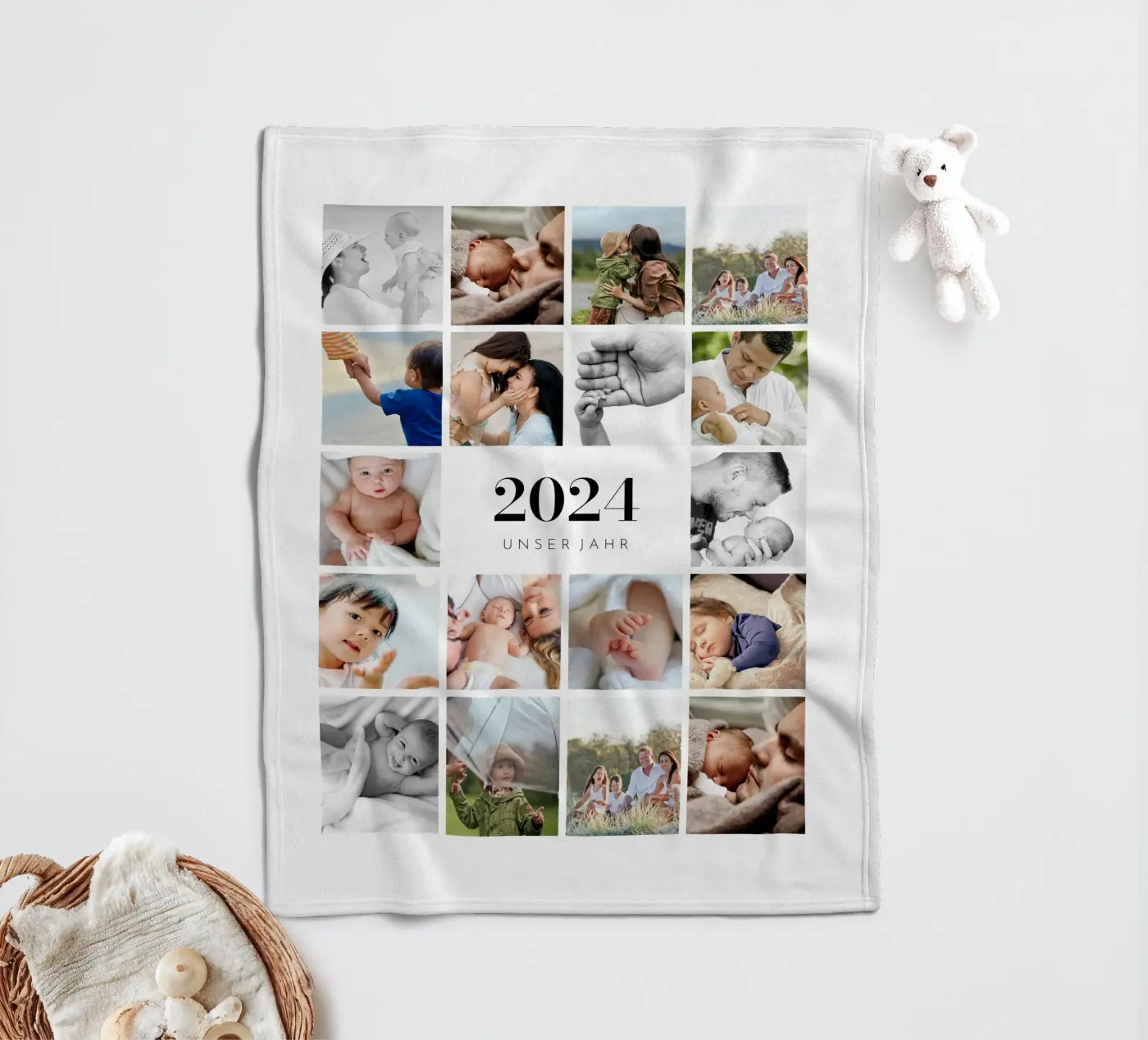 Our Year Fleecedecke von we line studio - design
