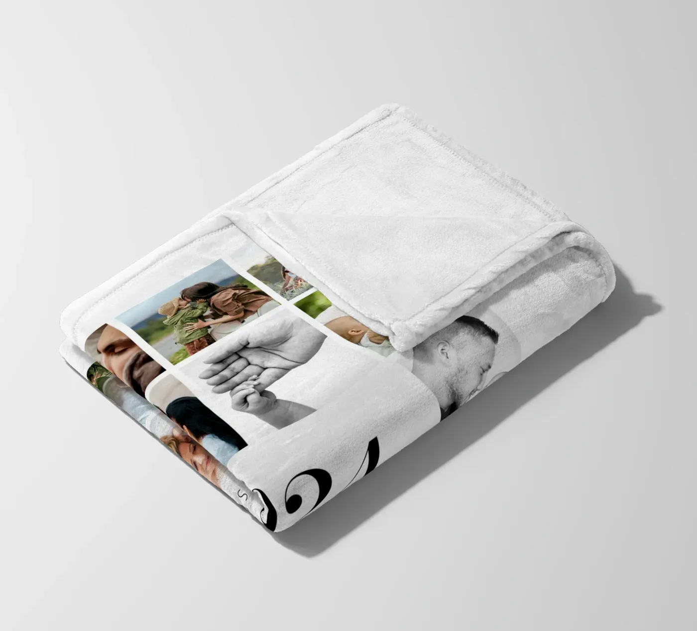 Our Year Fleecedecke von we line studio - design
