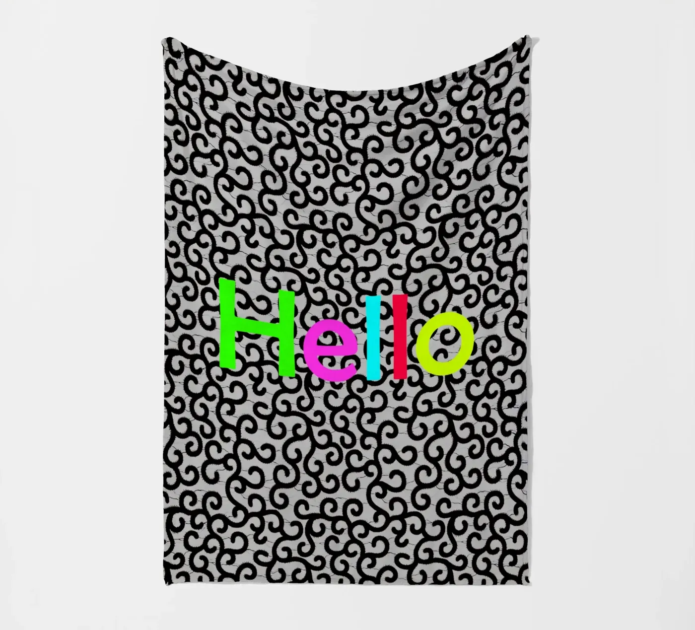 Hello fleece blanket by Mathudace Créas