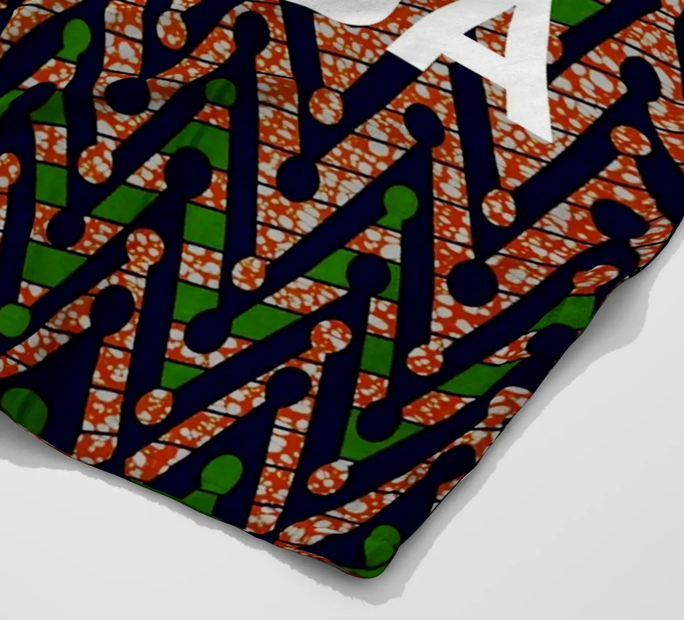 Ouganda fleece blanket by Mathudace Créas