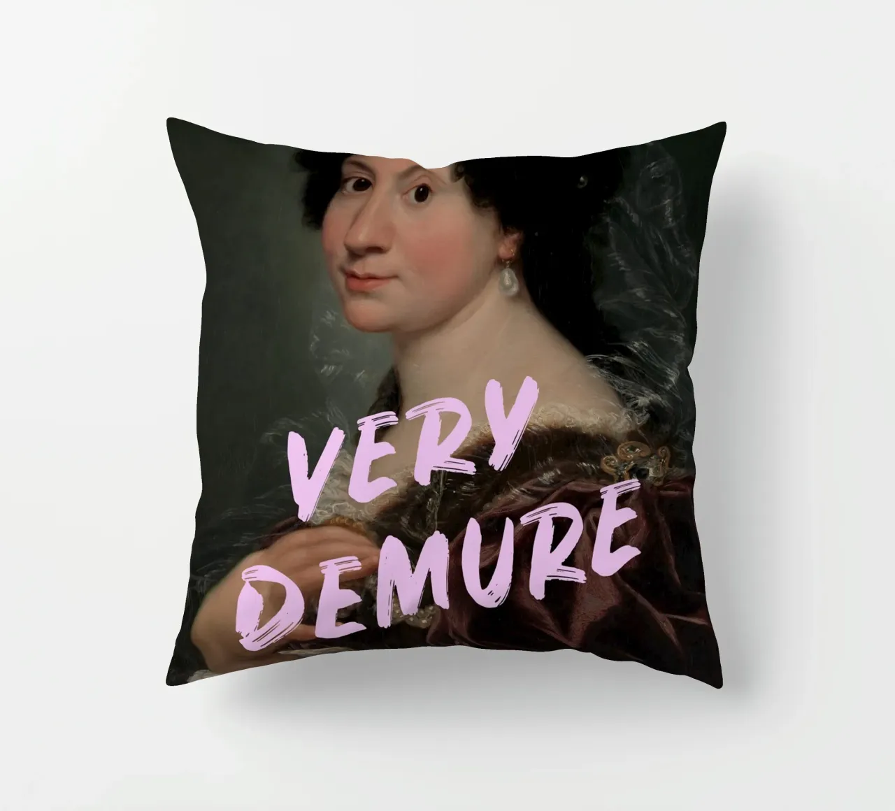 Very Demure Altered Art cuscino da GraceDigitalArtCo