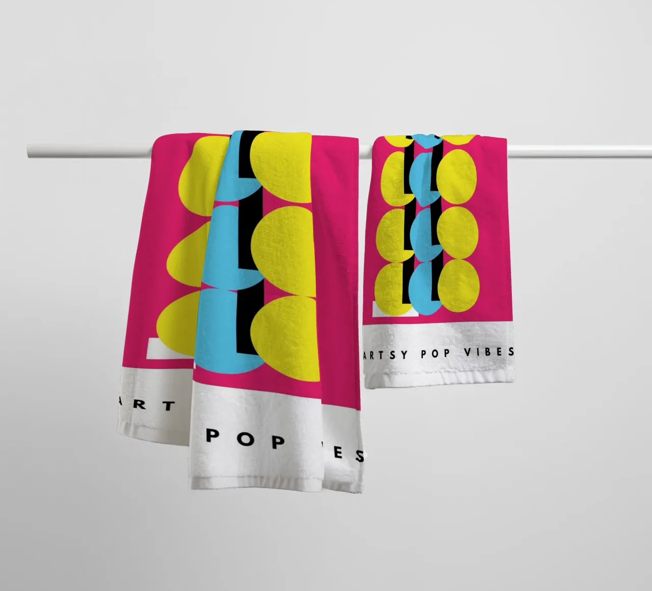 Artsy Pop Vibes asciugamano da bagno da Mathudace Créas