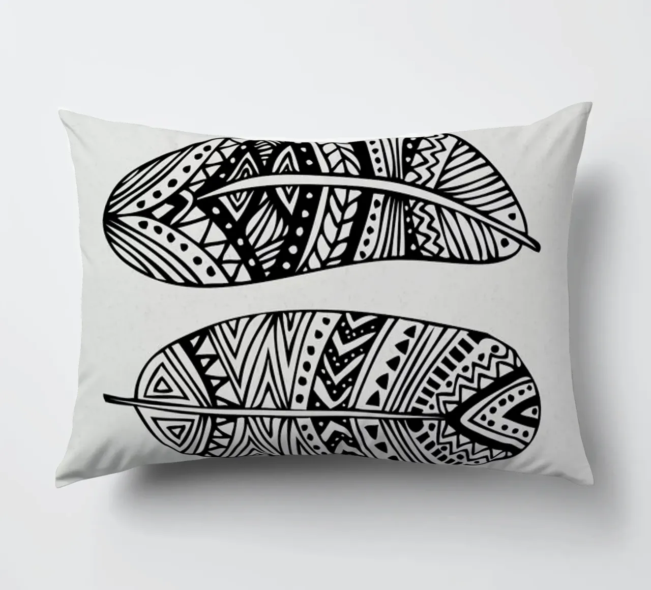 Feathers Of My Life cuscino da Pom Graphic Design