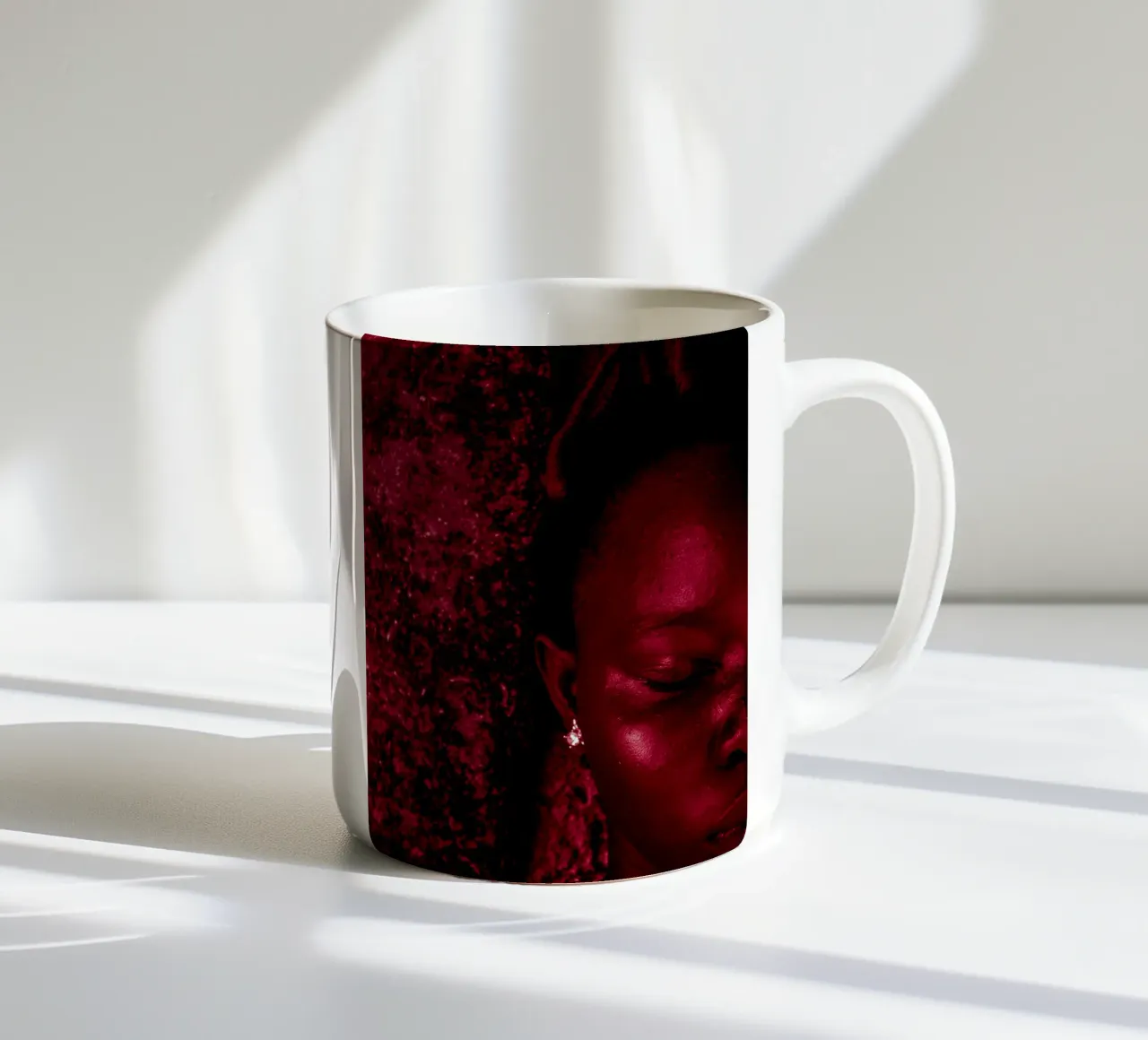 Afro Pink tazza in ceramica da Mathudace Créas