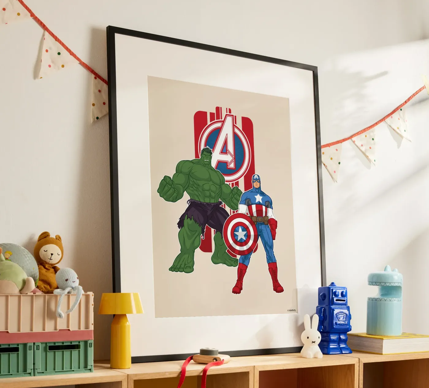 Hulk & Captain America im Einsatz poster de MARVEL Designs by JUNIQE