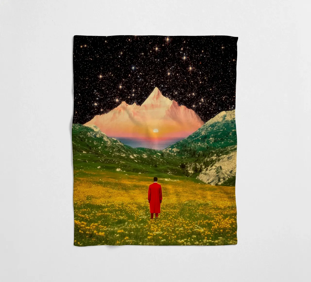 Wanderer's Dream fleece blanket by Taudalpoi