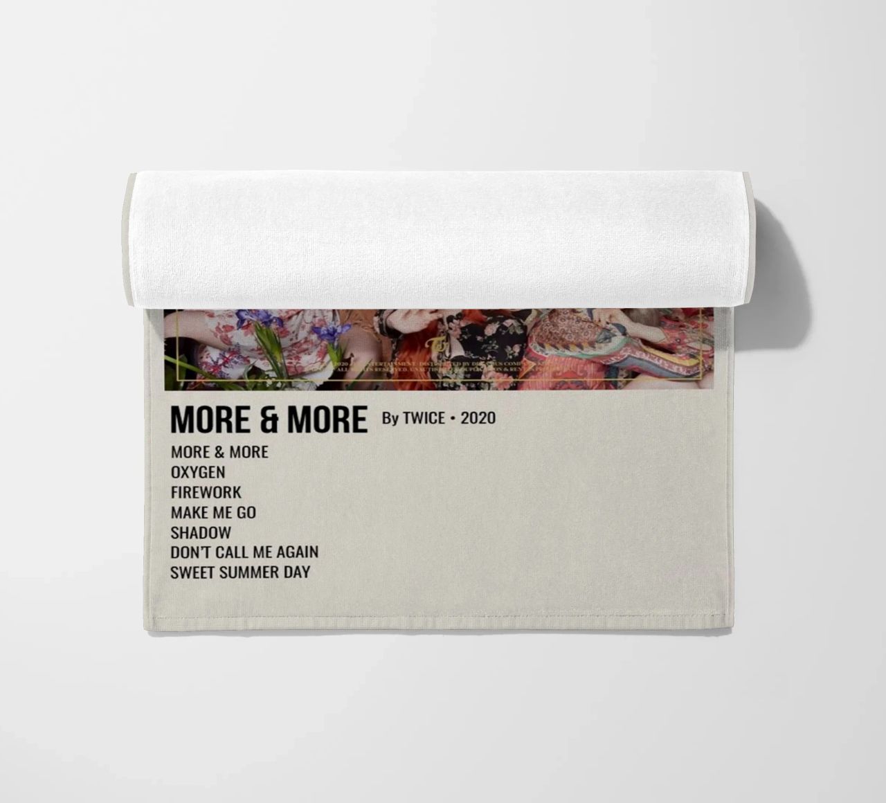 MORE & MORE By TWICE - 2020 telo mare da SoundStudio