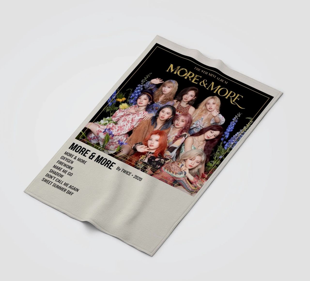 MORE & MORE By TWICE - 2020 coperta in pile da SoundStudio