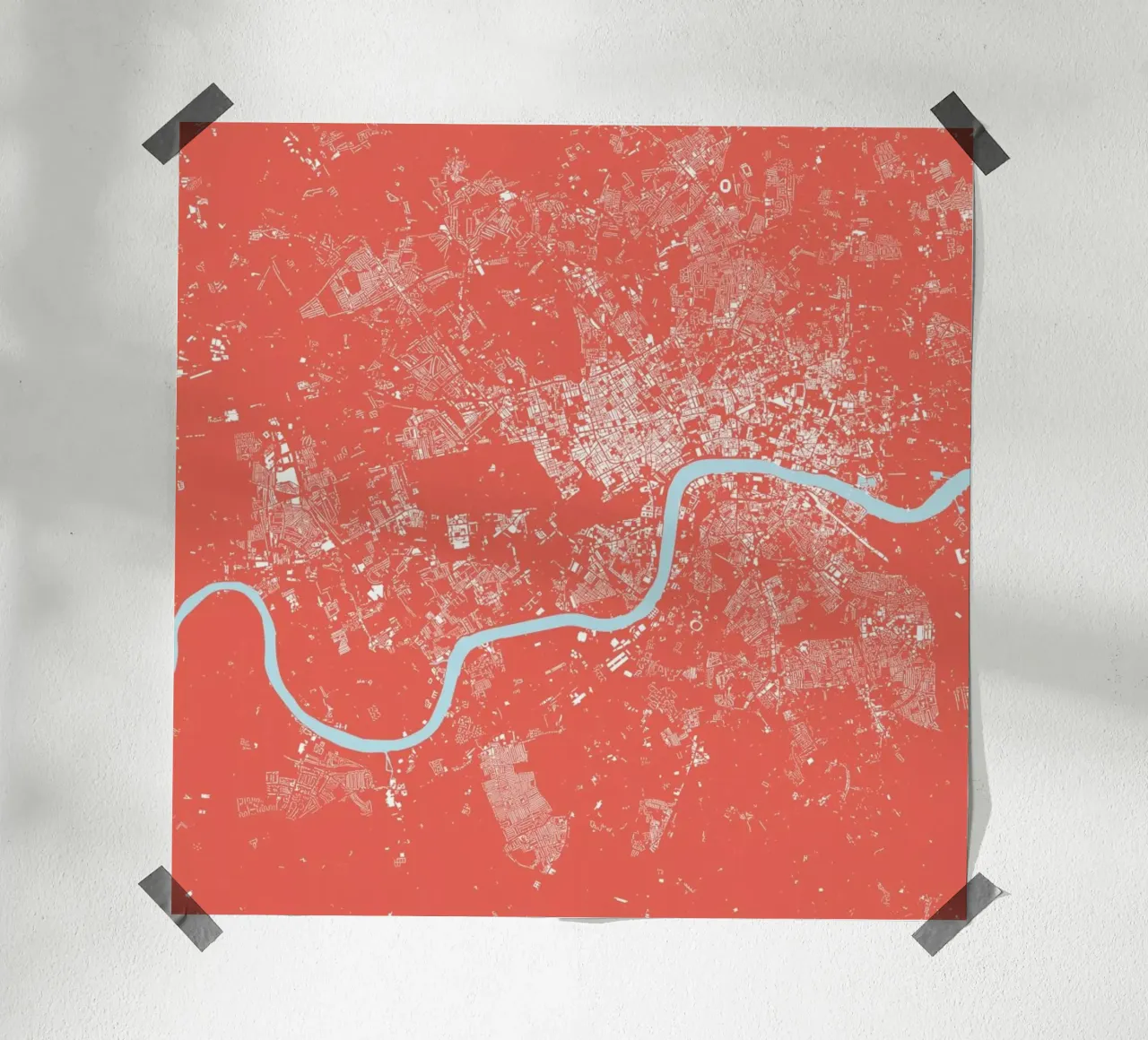London Pink poster con telaio in legno da Urban Maps