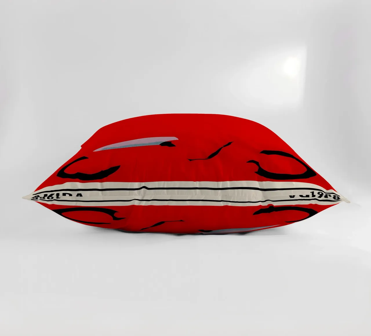 Akira cuscino da TheArtstudio
