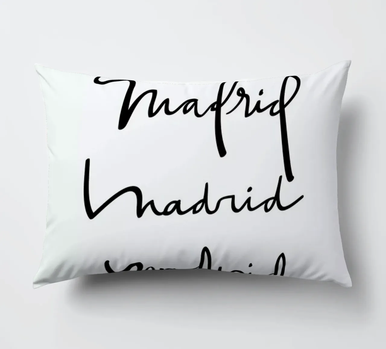 Madrid cuscino da Kristen Polsinelli