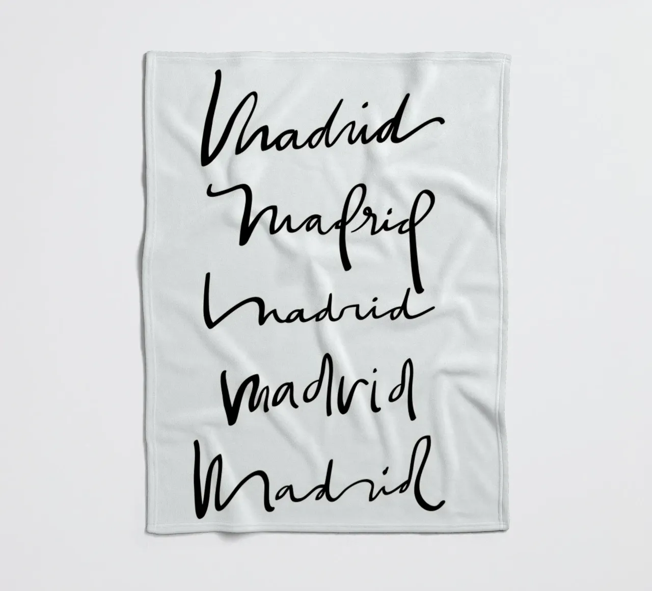 Madrid Fleecedecke von Kristen Polsinelli