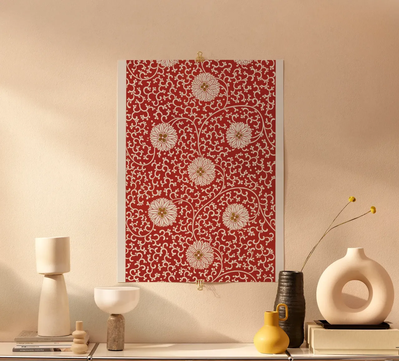 Motivo floreale orientale - Elegante design rosso poster con telaio in legno da Whole©