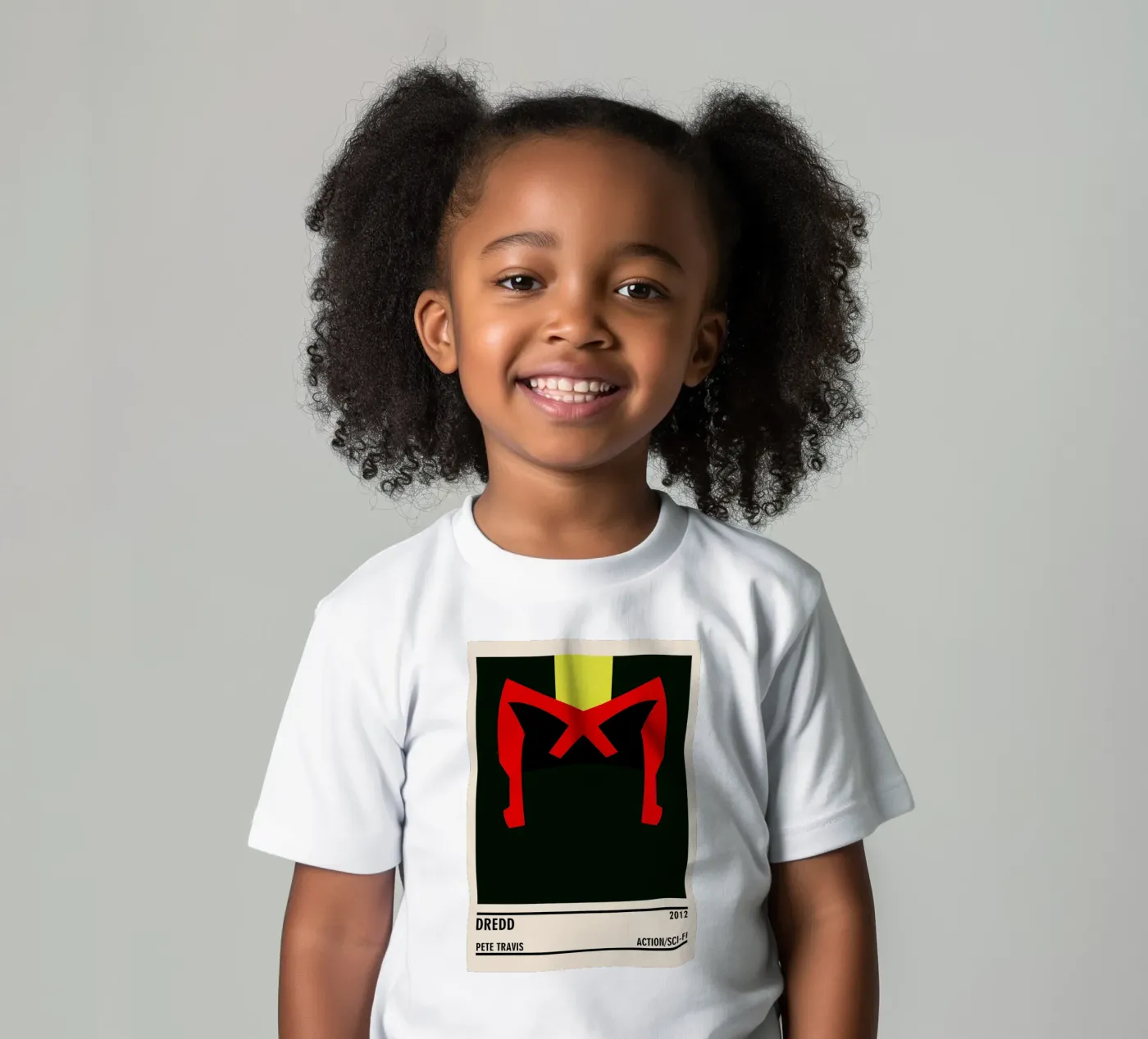 Dredd Kinder T-Shirt von TheArtstudio