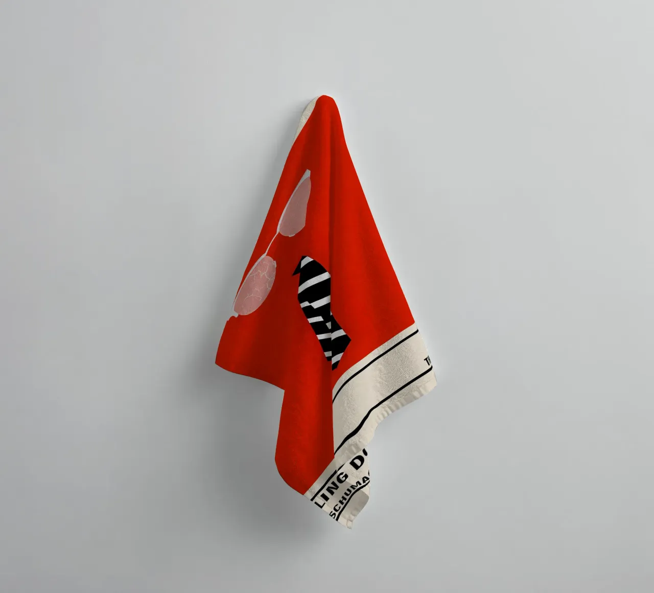 Falling Down badhanddoek van TheArtstudio