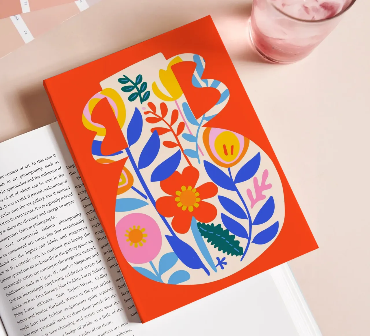 Colourful flower vase - Modern & colourful notebook by Whole©