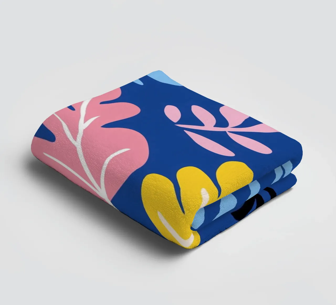 Abstracte bladeren - Levendig & Modern badhanddoek van Whole©